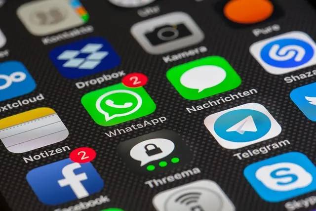 5 Essential Tips for Choosing the Right Mobile Phone