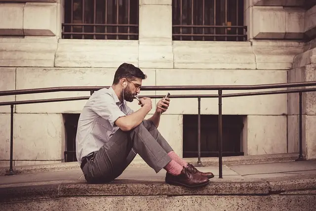 How to Choose the Best Smartphone Accessories for You