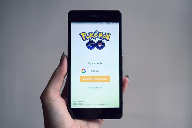 Understanding the Benefits of Mobile Augmented Reality